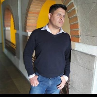 urielasecas's profile picture. Padre (de familia), esposo y amante (de la misma mujer), geek, programador, católico y sueño con cambiar el mundo. He fracasado mucho y eso me hace ser quien s.