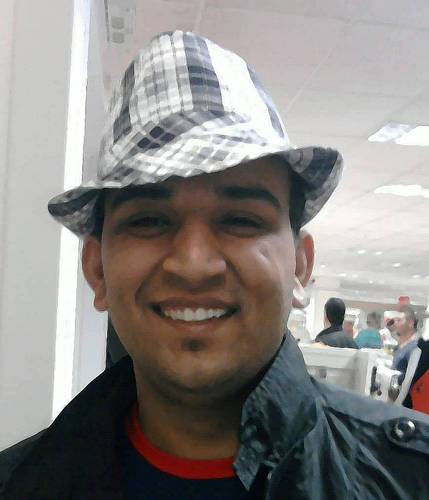 Abhi085784's profile picture. I hate writing about myself......GGRRRRRrrrRR