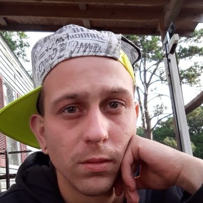 EZaylie's profile picture. Im a Youtuber Emo zaylie on youtube i rap and sing and love Angry Granndpa Im also a Juggie!! SUBSCRIBE to my channel please thanxx