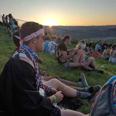 skytaylorbegin's profile picture. 