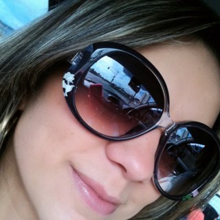 karlacara's profile picture. Eu construo a minha sorte !