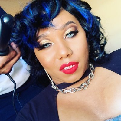 LyricalMoonlite's profile picture. Entertainer *Her attitude kinda savage but her heart is gold!*🦋💙👸🏽🌗#anaomiep out now!