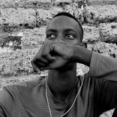 KayerePeter's profile picture. Software developer💻😊