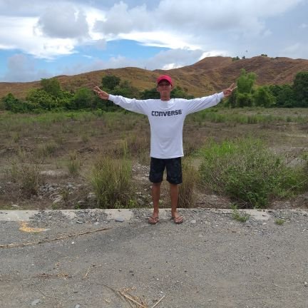 Yanyuneh's profile picture. Stewpid