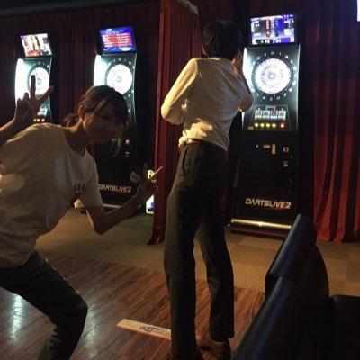 ダーツ垢。都内のダーツバーで投げてます。筋トレと酒とダーツとアニメでできてます。あんま株のこと呟かないけど株クラ。