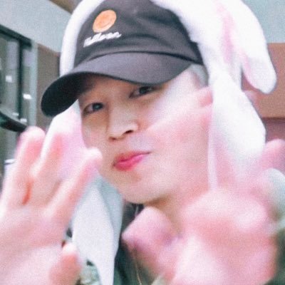 ___peachfly2's profile picture. 📷𝗕𝗔𝗡𝗚𝗧𝗔𝗡𝗕𝗢𝗬𝗦 🗒@___peachfly