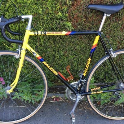 Celebrating everything about the iconic Raleigh Banana of the late 80's and early 90's.
#Raleigh #RaleighBanana
facebook https://t.co/waHFnL8B6F