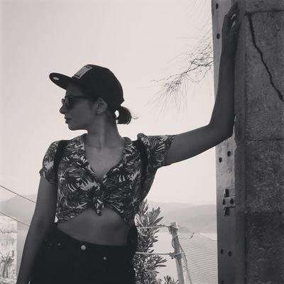 _StellaSin's profile picture. If you cut my wings I will just take my broom