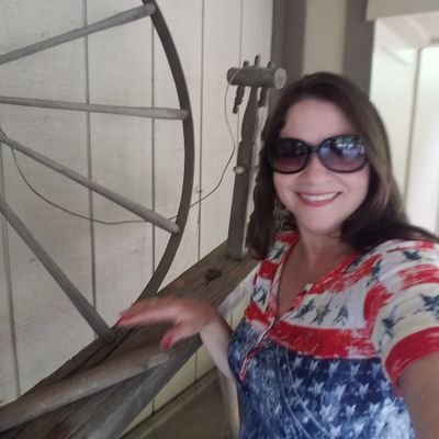 BloominginESL's profile picture. Active mother, wife, life long learner, and academic leader.