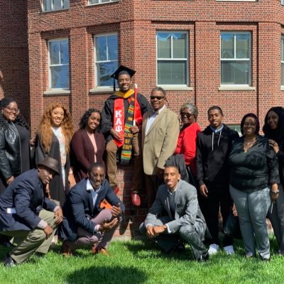 “Some fold under pressure, I embrace it” Syracuse Alumni Nupe👌🏾♦️. B.S. Wake Forest Univ’17 🎩 M.S. Syracuse Univ’19 🍊#DeuceKlub #virgo #MFFL