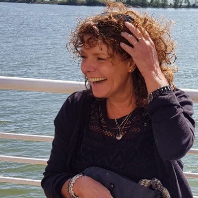 ireeneemnes's profile picture. 