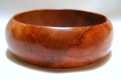 Jewelrybyjanelle50 is my shop name at http://t.co/A9BANIjkrY. I design jewelry from exotic woods, glass beads, Swarovski crystals, custom orders welcome.