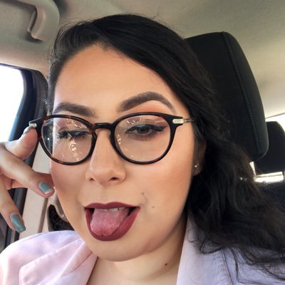 jess_zola's profile picture. CHILDREN DON’T BELONG IN CAGES