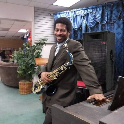 CEO of Simon Booking and Consultations
Singer/Saxophonist 
Casting & Reg. Director of Zobe @ZobeAgency

CMO of Flixze
https://t.co/Oz73V8oZfP