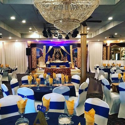 Bombay Restaurant Cuisine of India & Bombay Banquet Hall Ontario offering exquisite cuisine in a contemporary setting perfect for casual dining!