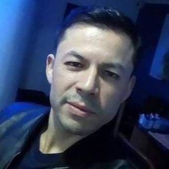 Cantante-Singer🎙️Tenor ▶️https://t.co/BzTac3v51S… 🎼 https://t.co/rLj7OvbujG