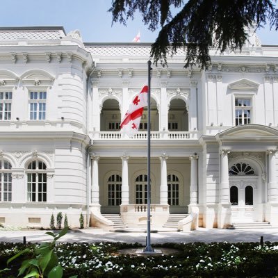 Official Twitter account of the Presidential Administration of Georgia, tweeting from the Orbeliani Palace.