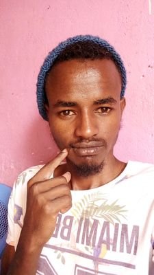 MatthewsLenn's profile picture. am just me. class simple. mama's favorite