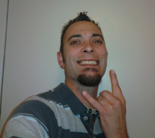 Techie, Hacker, Gamer. I love technology, gaming and music!