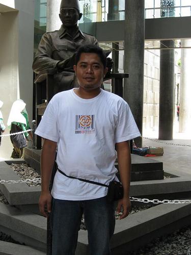 yaza_ok's profile picture. Jadi diri sendiri dan yakin kemampuan pribadi