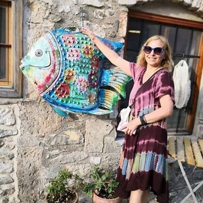 HaniceRenkler's profile picture. mutlu gulen bir yuz