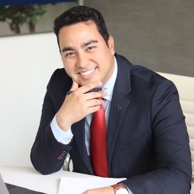 Abogado Constitucionalista e Internacionalista, Politólogo.
Cofundador:
Grupo Valesp Consultores
Pensadores de Conciencia Podcast