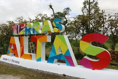 La alcaldía de Tierras altas y sus juntas comunales,le da la mas cordial bienvenida a nuestro Distrito.