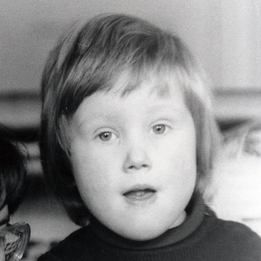 truth197's profile picture. Copywriter (good, fast), triathlete (bad, slow), curious person.