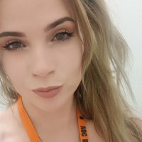 Lucy Farrow (@lucyfarrow7) Twitter profile photo