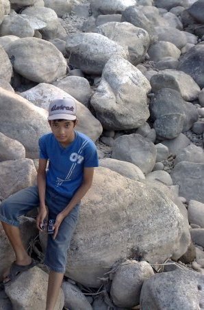 just talk to me if you want to know me :)