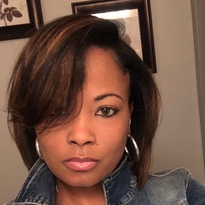 Mother of One 👩‍👦Football Mom 🏈 Baseball Mom ⚾️ Entrepreneur 👩🏽‍💻 Investor 🏘💰Dream Maker 💭 Think Tank 💡 Leveling 🆙