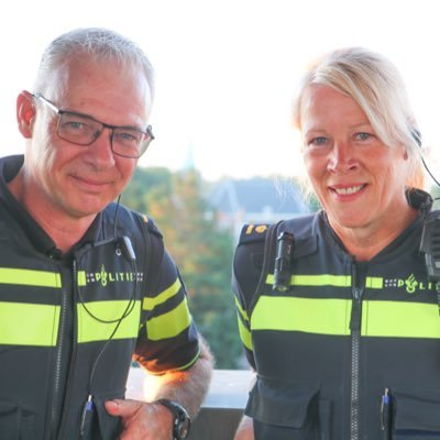 Teamchefs Kees Geers en Kini Homan 👮🏼‍♂️👮🏼‍♀️ Basisteam Drechtsteden-Buiten @pol_dbu | District Zuid-Holland-Zuid | Eenheid Rotterdam |