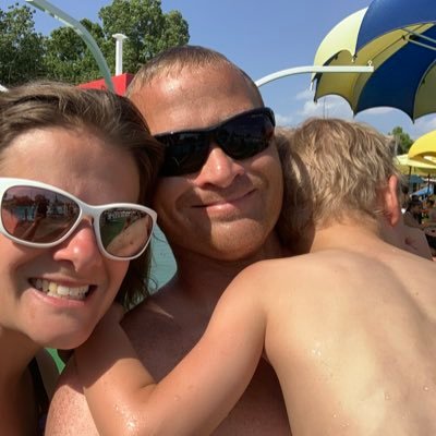 Married to a wonderful Christian man!I'm a stay at home mom to alexia, emiry,&Braxton I also work for an amazing company that has changed my life around