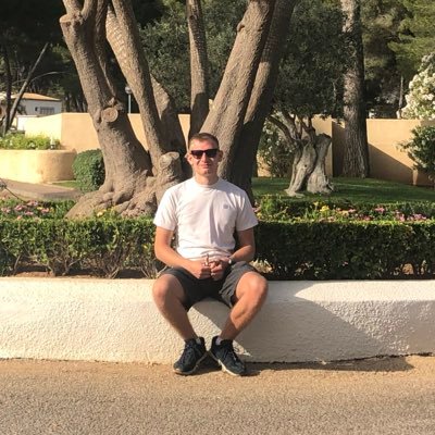 reevo96's profile picture. 