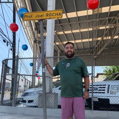 Spanish 1 & 2 Teacher, Cross Country & ⚽️ Coach @ Jordan M.S. / Husband-Father-Son-Brother / UTSA '03- B.B.A. - Info. Systems & '08 - M.A.- Instructional Tech.