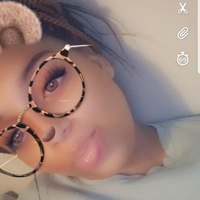 My life is not the best but I'm trying thank God for my family