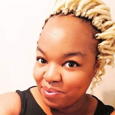 melafunkadelic's profile picture. I'm alive & well, so it's time to work, LET'S GO! 🖤😊