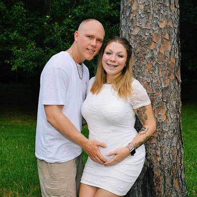 madly in love with christopher, and the family we’re creating🤰🏼💙👪🐩