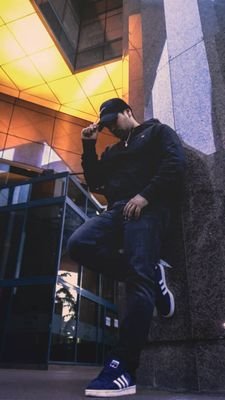 OneFlowCacique's profile picture. Rapero, Escritor, productor musical, Músico. Amante del cine, de la fotografía, del arte como vida y sus vertientes, de la naturaleza.