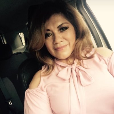 _eloisatinajero's profile picture. 