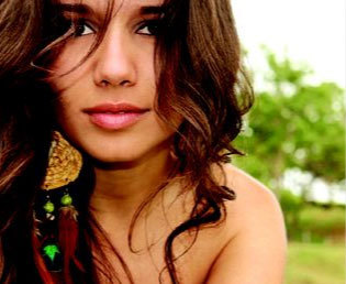 Fc_PaulaFernand's profile picture. Eu amo muito essa garota MINERA como eu e vai atrás do que quer ,guerrera,linda, meia! Paulinha eu te amo muito!