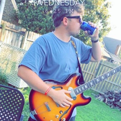 dodson_72's profile picture. I like to party