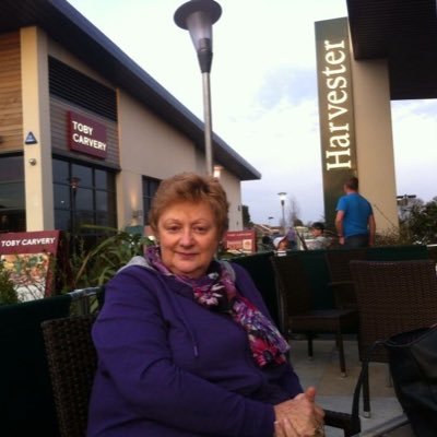 Marylynnelewis1's profile picture. MLL