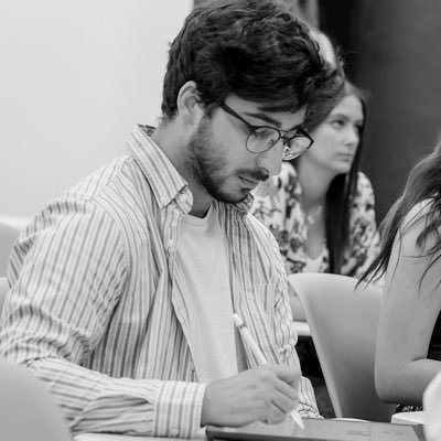 madebymigueeel's profile picture. UX/UI Designer