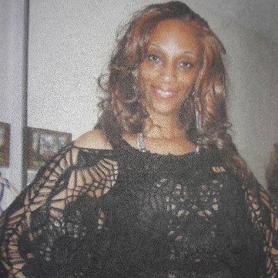 VeeIsVictory2's profile picture. 