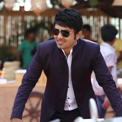 SatraRahul's profile picture. Fashion