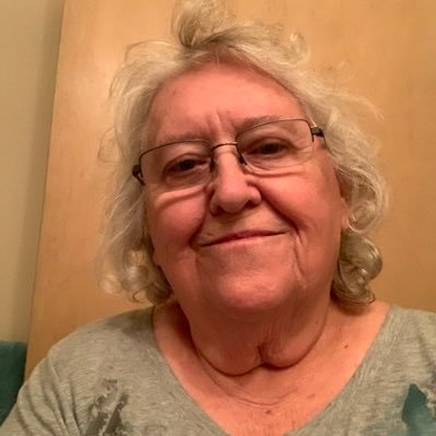 SandyKi64956601's profile picture. 