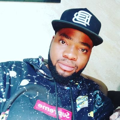 Johnrolly10's profile picture. je suis un homme d'affaires privée