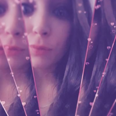 ladylizz_24's profile picture. 