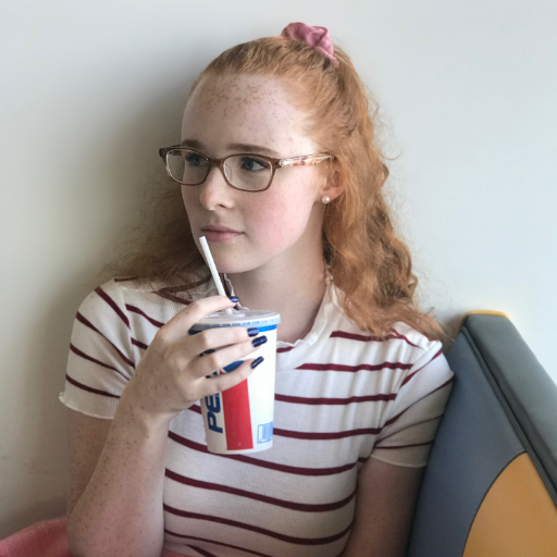 SiobhanRoseU's profile picture. I'm just trying to survive in life and get a degree, I also have wonderful fluffy dogs.